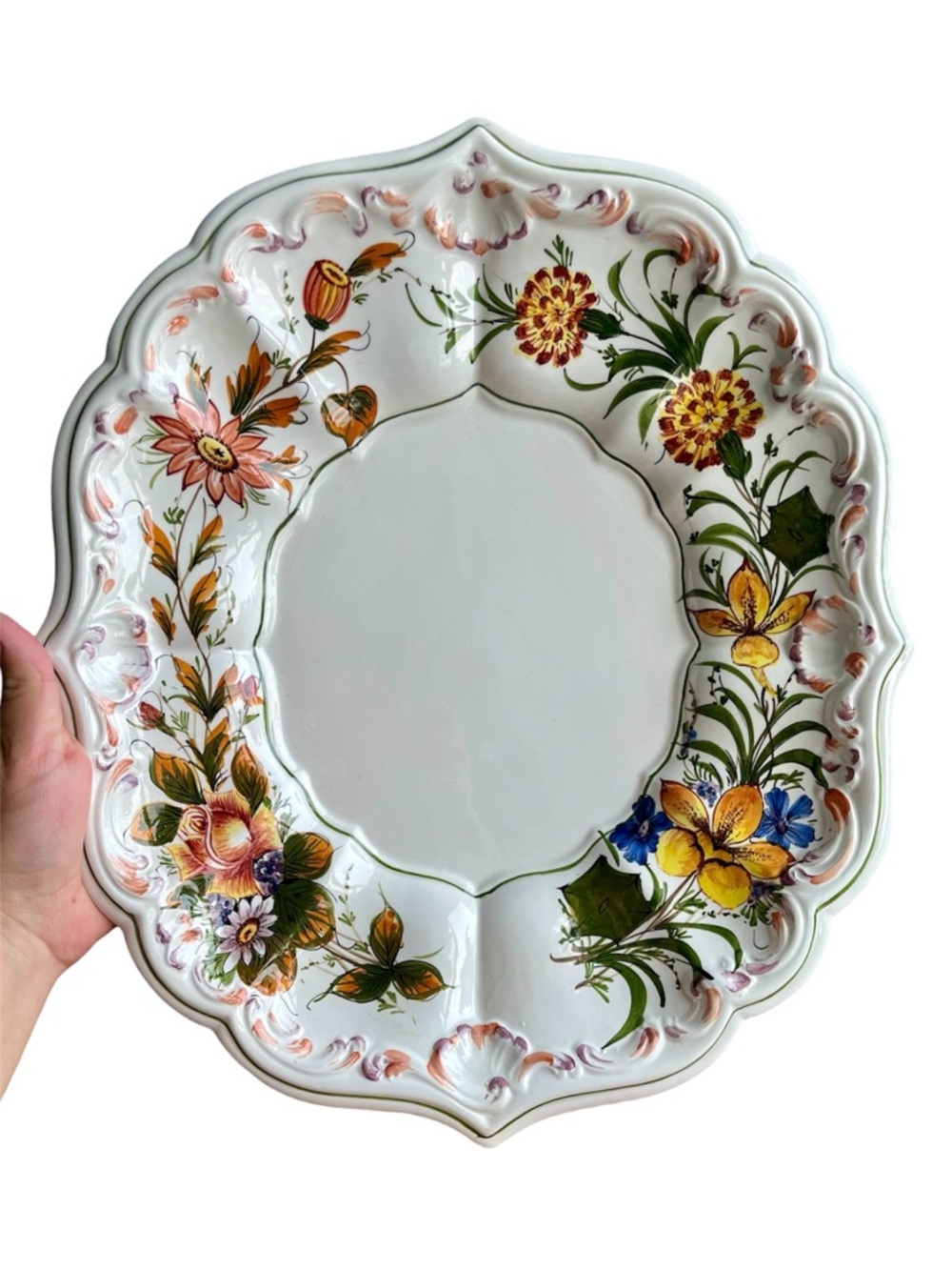 Vintage Italian Majolica Hand Painted 15” Scalloped Edge Ceramic Serving Platter